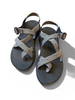 Chaco | Women Z Cloud 2 Sandals | Zebra Angora | W10